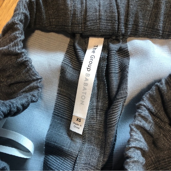 Aritzia The Group Babaton Grey Plaid Jimmy Pants - Picture 3 of 7